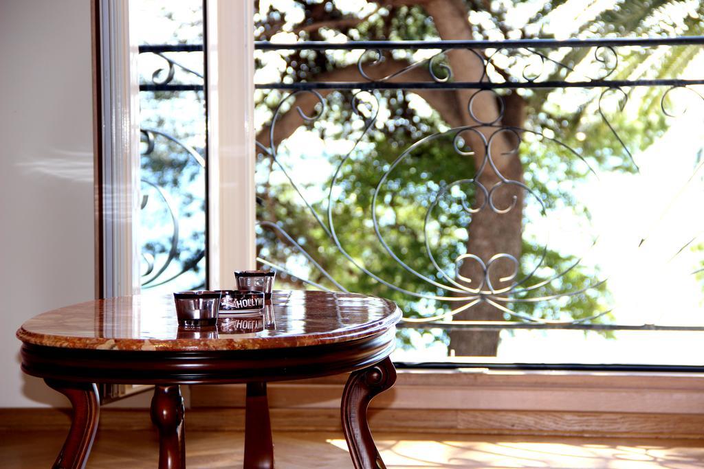 Vasiliki Seaside Apartments Petrovac Exterior photo