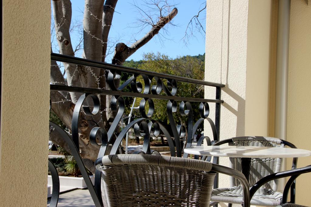 Vasiliki Seaside Apartments Petrovac Exterior photo